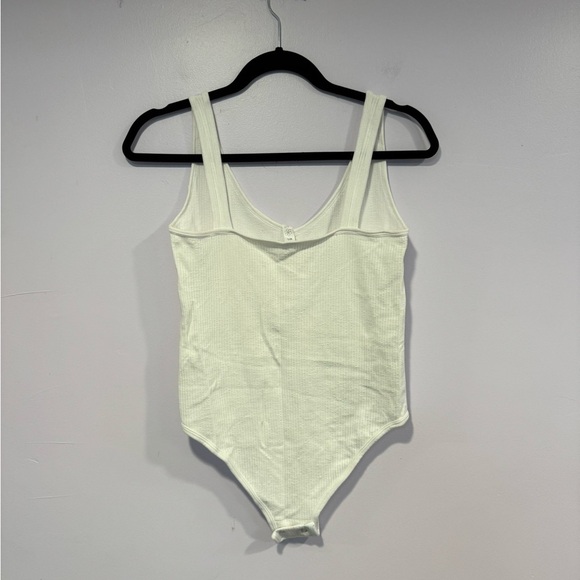 White ribbed seamless bodysuit - Picture 2 of 3